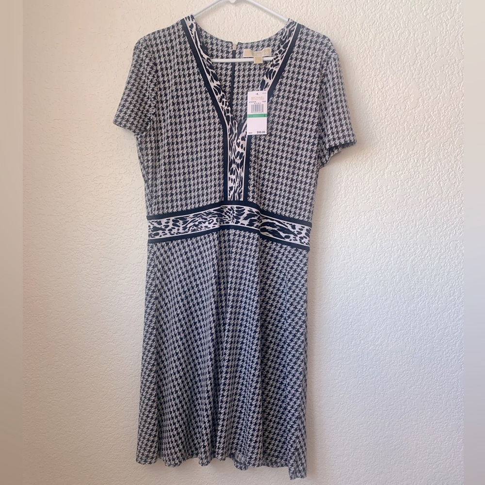 Michael Kors black white houndstooth knit sleeveless flare dress